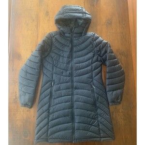 LL Bean Women's Black Ultralight 850 Down Three-Quarter Length Hooded Coat Small